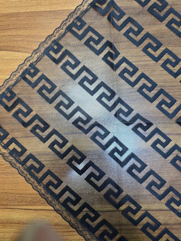 مینی اسکارف توری دور طرح هندسی مشکی