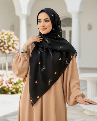 روسری نخی قواره 110 سانتیمتر