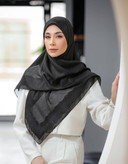 روسری مشکی نخی ژاکارد وارداتی قواره 100