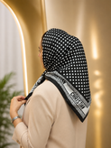 روسری نخ ابریشم طرحدار قواره ۹۰ فیورنزا