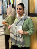 شال کنفی دور ریش طیف کرم و قهوه ای